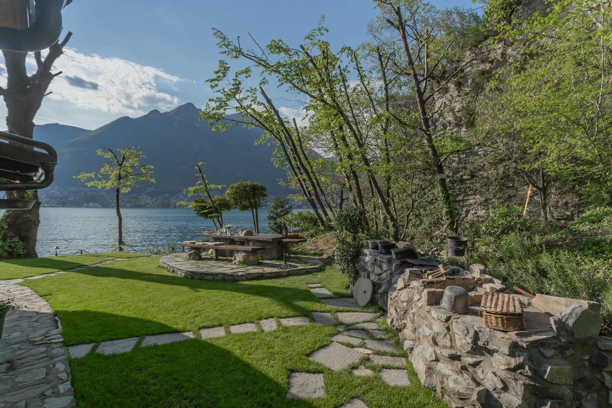 The Writer'S Nest Waterfront Villa By Rent All Como Faggeto Lario Exterior foto